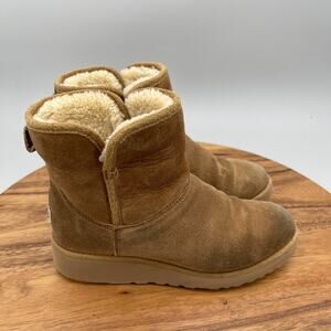 Ugg Kristin Boots Womens Size 5 Brown Suede Sheepskin Wedge Casual Shoes